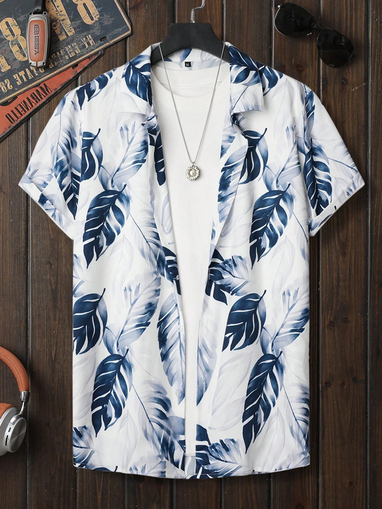 Hombres_Camisa_con_estampado_tropical_sin_camiseta__SHEIN_USA_main_0 Camisa con estampado tropical sin camiseta - Imagen 1