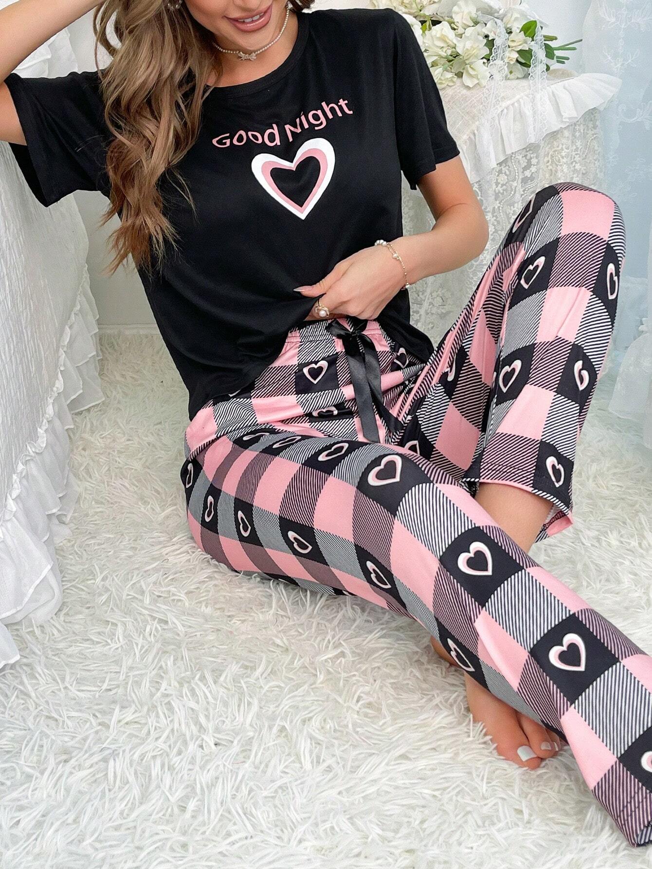Pijama con camiseta gráfica con corazón y letras navideños y pantalón estampado a cuadros - Imagen 1