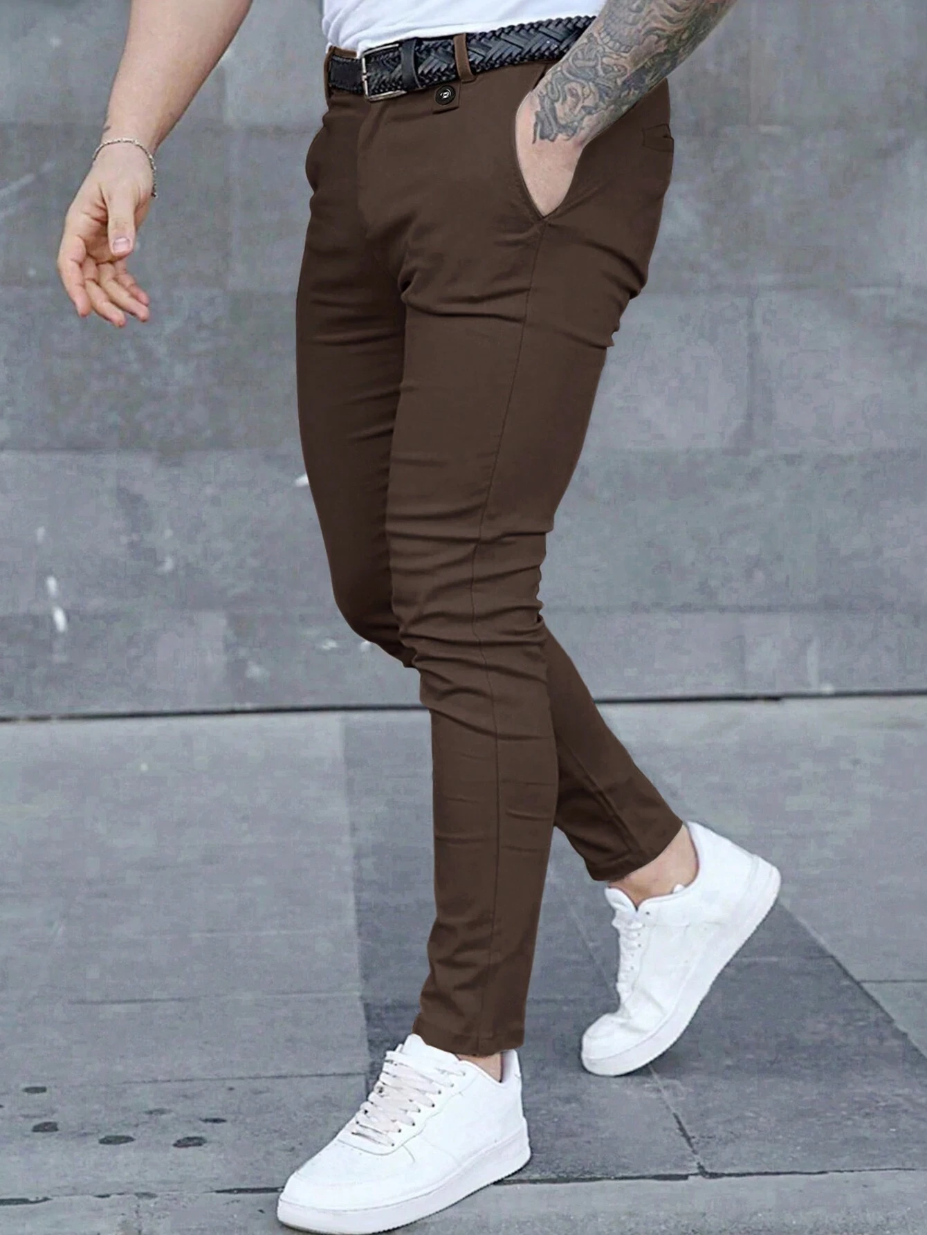 Manfinity_Mode_Pantalones_De_Traje_Liso_Para_Hombres_Con_Bolsillos__SHEIN_USA_main_0 Pantalones De Traje Liso Para Hombres - Imagen 1